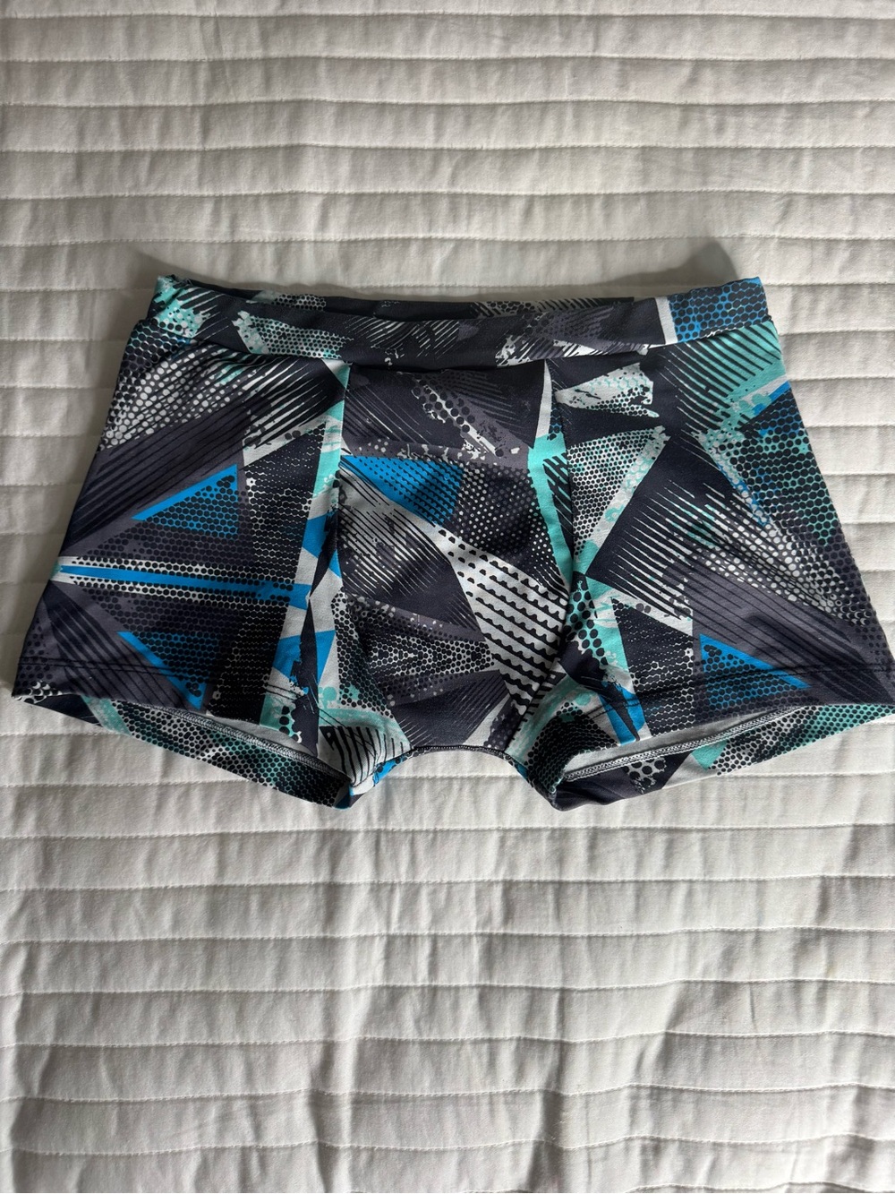GRATA DESIGNS Men's Geo Print Swim Trunks in Teal and Blue